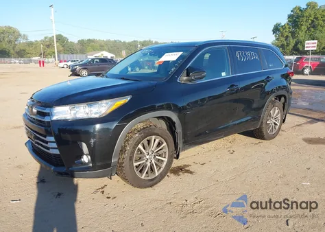 2018 Toyota Highlander Xle from USA, damaged, VIN 5TDJZRFH3JS546382